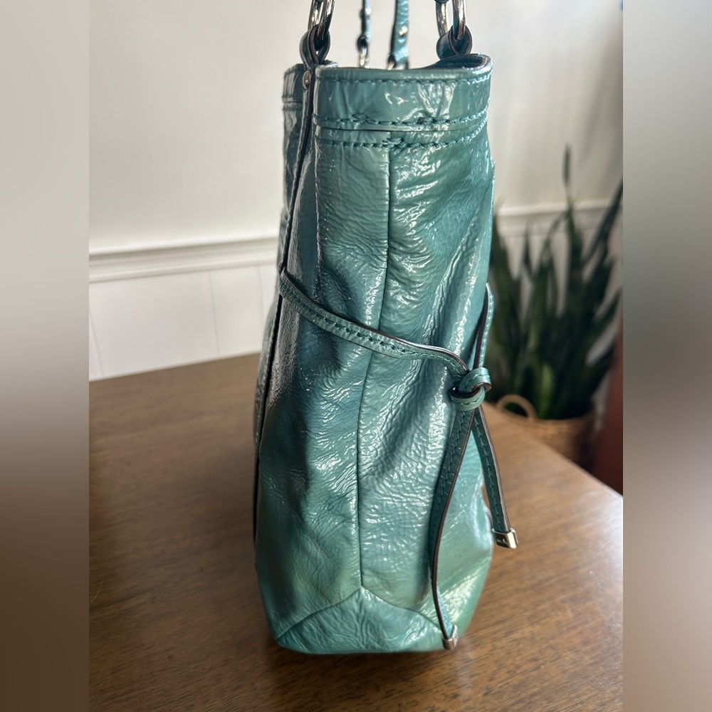 COACH Aubrey Tote Aqua Marine 2 Toned Patent Leather Shoulder Bag - Picture 6 of 14